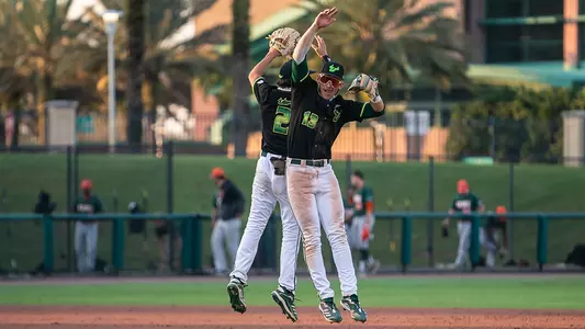 Gonzalez & Pena celly_FAMU