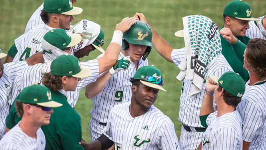 Lane_teammates_FAMU21