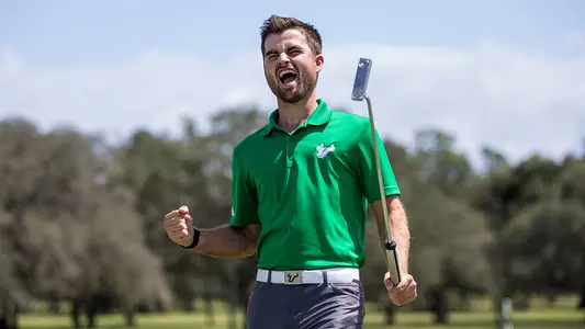 Men's Golf photos_Flex2020 putt pose