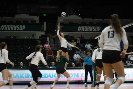 South Florida Bulls during a volleyball match against the Memphis University Tigers on November 4, 2022. (Chris Henry/South Florida Athletics)