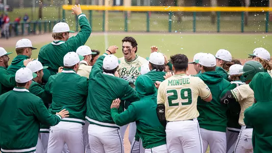 Cantu walkoff 032121_MBAvFAU