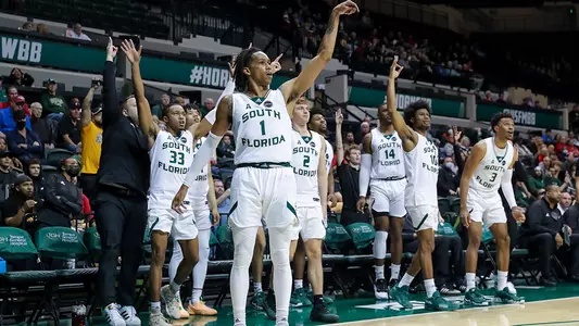 Javon Greene corner 3