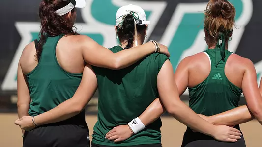 Women's Tennis Team Huddle