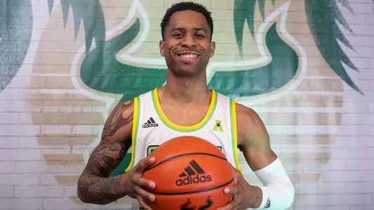 Tyler Harris 2022 MBB signee