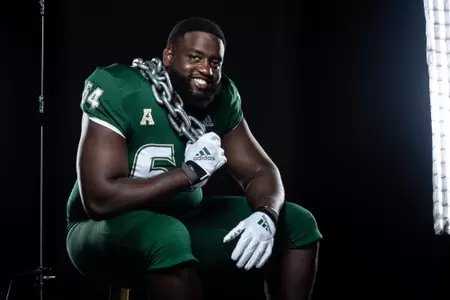 Demetris Harris (posed)