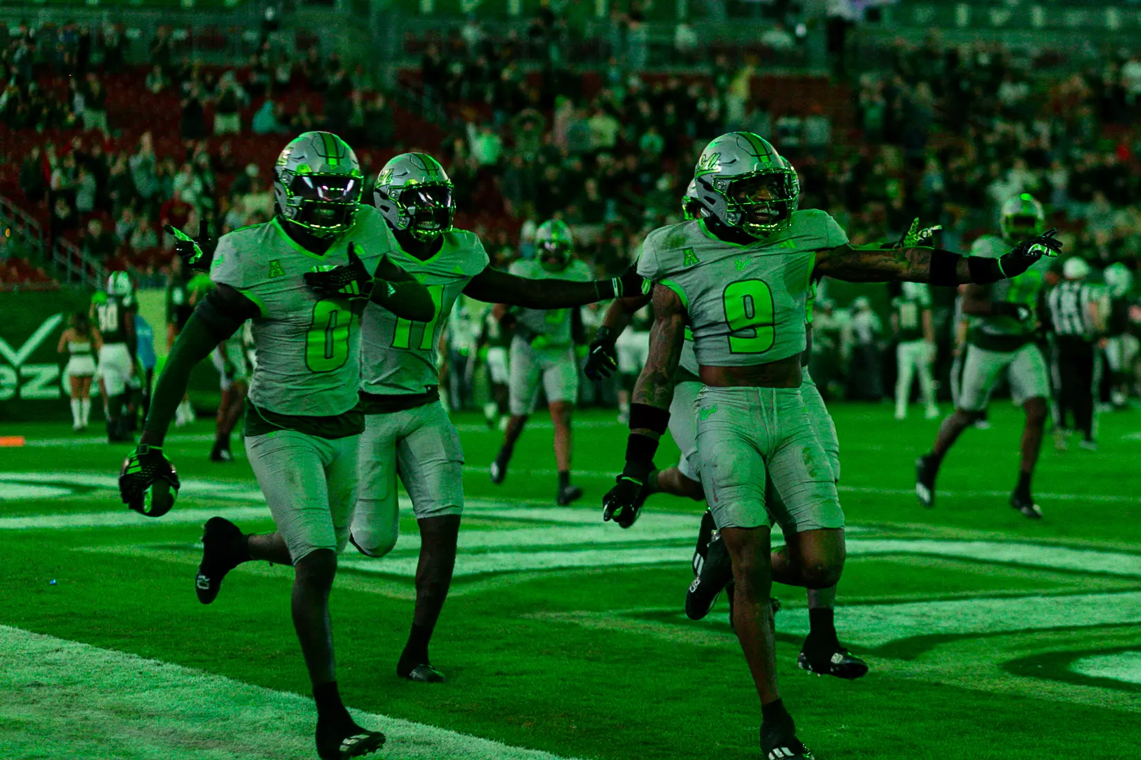 South Florida Bulls during a football game against the University of North Carolina at Charlotte 49ers on November 25, 2023. (Joeyannie Etienne/South Florida Football)