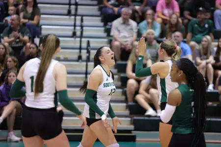 South Florida Bulls during a volleyball match against University of North Carolina at Charlotte 49ers on October 13, 2023. (Stephen Galvin/South Florida Athletics)