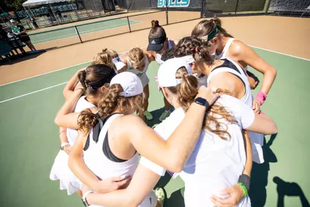 Women's Tennis Huddle