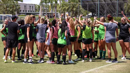 WSOCTeamatFGCU