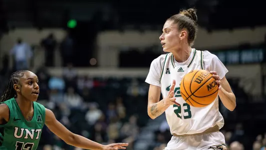 South Florida Bulls during a women's basketball game against the University of North Texas Mean Green on January 20, 2024. (Michael Shaw/South Florida Basketball)