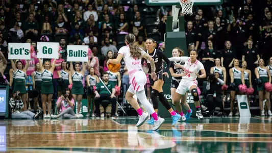 South Florida Bulls during a men's basketball game against the Rice University Owls on February 7, 2024. (Arlette Brito/South Florida Basketball)