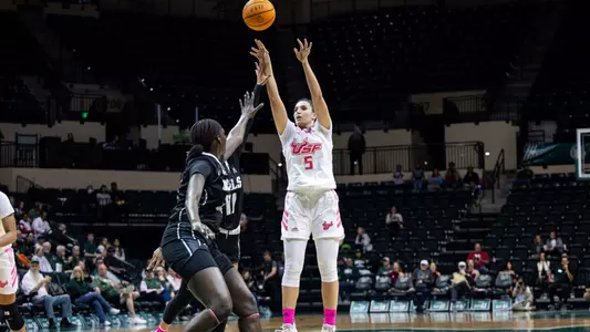 South Florida Bulls during a men's basketball game against the Rice University Owls on February 7, 2024. (Stephen Galvin/South Florida Basketball)