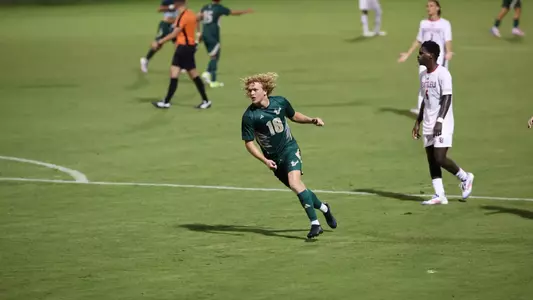Men’s Soccer Falls To No. 23 Seattle In Season Opener Image