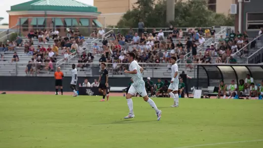 Men’s Soccer Holds No. 10 UCF To A Tie Sunday Image