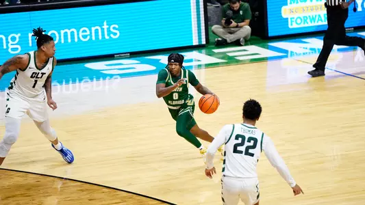 MBB Jayden Reid driving at Charlotte