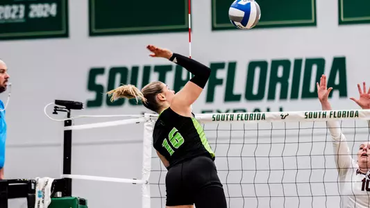 Maria Clara Andrade during the South Florida Volleyball match.