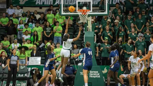 Fatou Diakite layup vs FIU