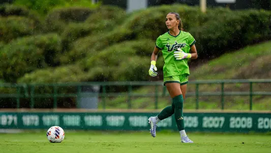 Women's soccer Gaby Rourke playing 2025