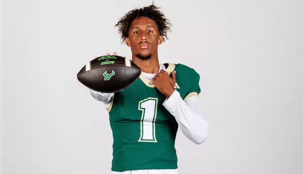 Bryson Rodgers (posed.26)