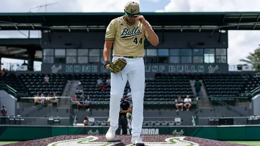 Edwin Alicea warming up pregame.