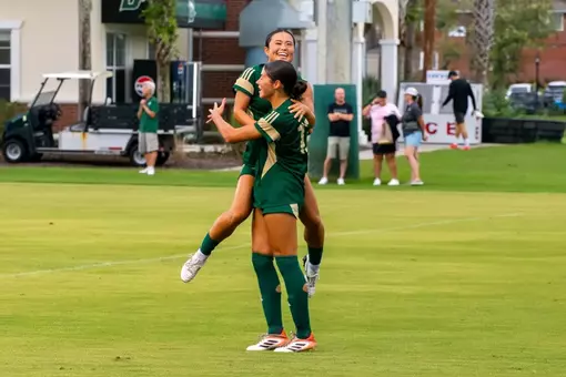 Yui celebrating with sophia at stetson