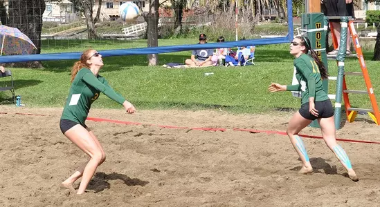 Inbar Vinarsky and Emily Reed