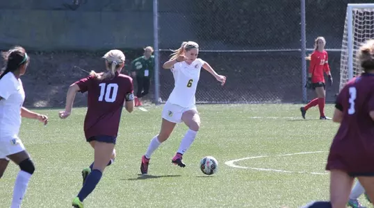 Maddy Glaser vs. LMU 2015