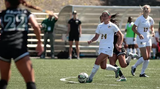 Jessica Nakae Action vs. Hawaii 2015