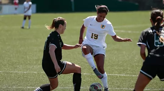 Alex Alugas Action vs. Hawaii 2015