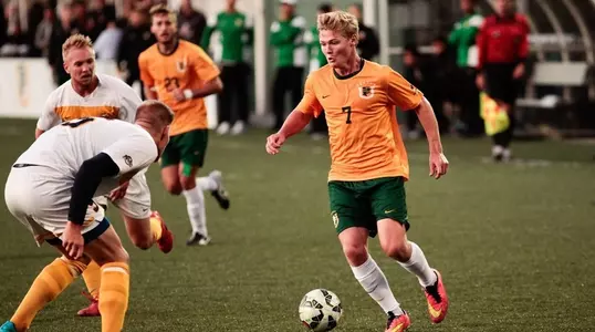 Bryce Kaminski Action vs. Canisius 2015