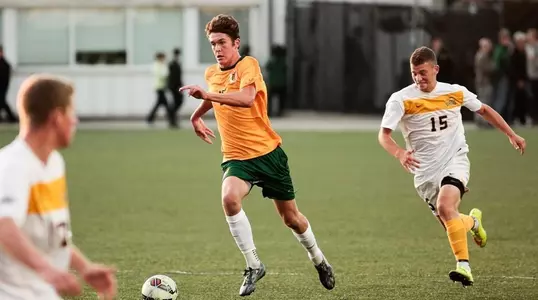 Hunter Ashworth Action vs. Canisius 2015