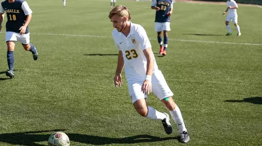 Aaron Lombardi Action vs. La Salle 2015