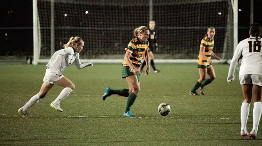 Halle Bissin Action vs. Cal 2015