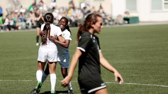 Tiara Webb Action vs. Hawai'i 2015