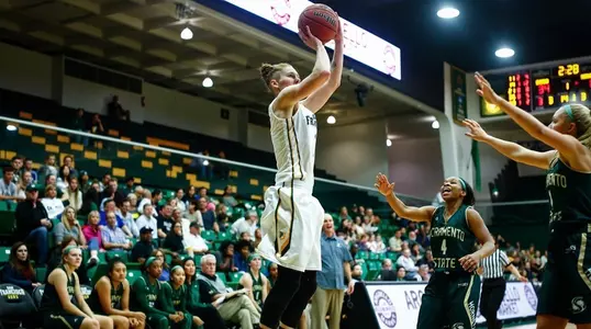 Rachel Howard vs. Sac State 2016-17