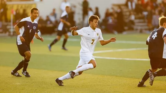 Santiago Digiuseppe vs. UC Davis 2016