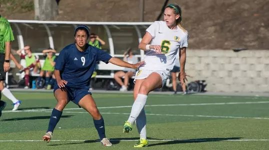 Maddy Glaser vs. UC Davis 2016