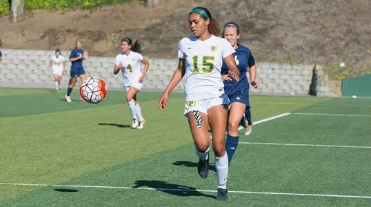 Miciah Madison vs. UC Davis 2016