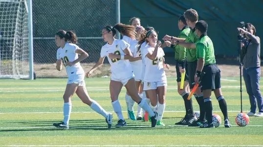 Team vs. UC Davis 2016