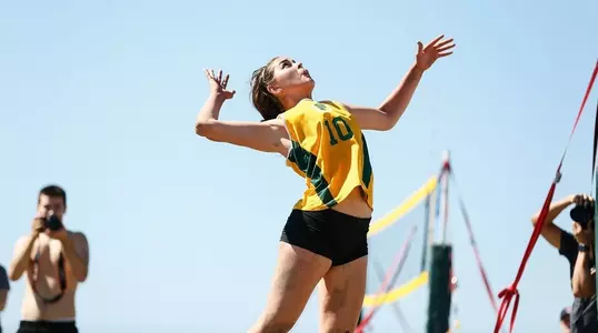 Carly Lowry vs. Pacific 2017