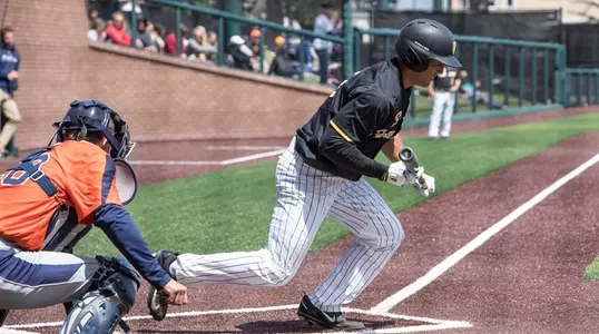 Tyler Villaroman vs. Pepperdine 2017_Jamie Soja