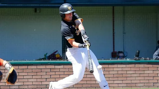 Dominic Miroglio vs. Pacific 2017_Christina Leung