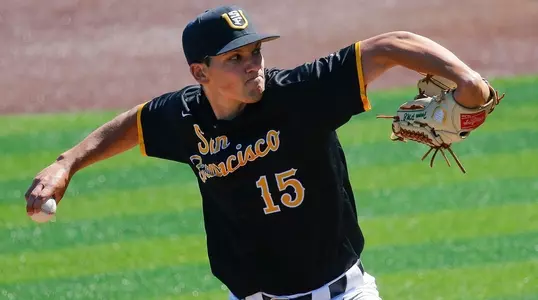 Joey Carney vs. Pacific 2017_Christina Leung