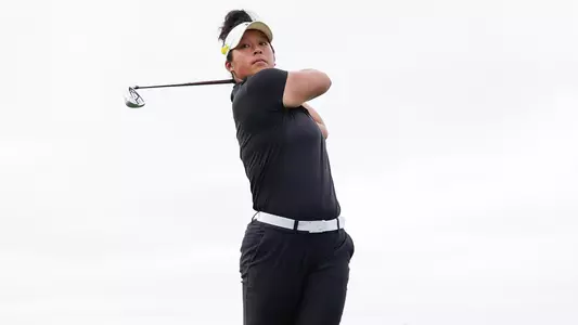 Samantha-Gong-USF-Dons-Womens-Golf-iron-shot