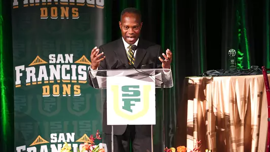 Vern-Glenn-KPIX-Sports-Anchor-Hosts-USF-Dons-Tip-Off-Gala