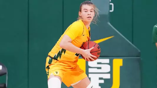 Julia Nielacna vs UT Arlington 11-25-2018