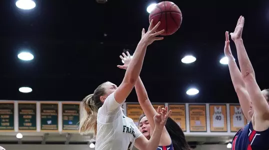 USF Women's Basketball Moa Lundqvist