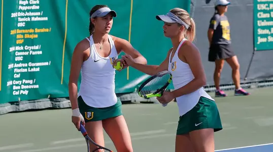 Mya Bui and Emily Maxfield USF women's tennis