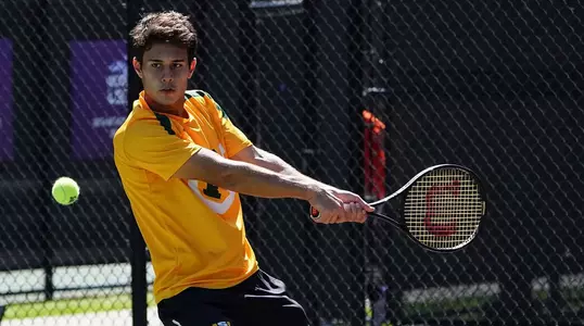 Mert Zincirli USF men's tennis