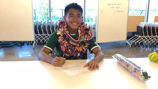 Phuc Huynh USF men's tennis